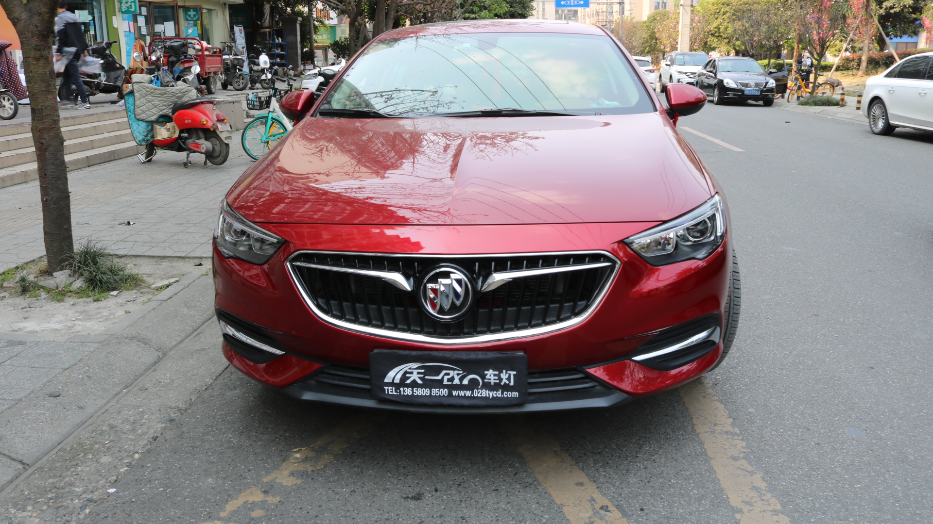 成都天一改車(chē)燈